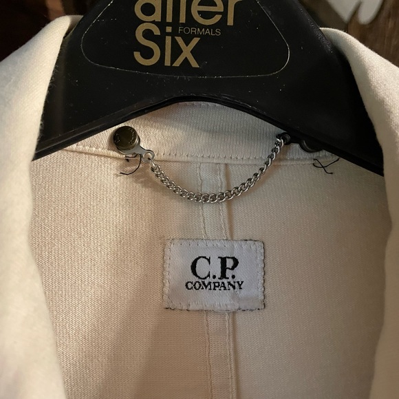 Like new C.P.Company $1250 light 3 seasons jacket in Ivory 40 R dbl breast cotn - Picture 2 of 13